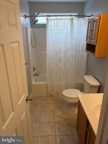 1014 DAISY DR, Temple, PA 19560