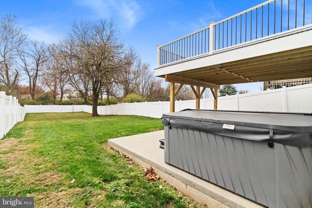 1014 DAISY DR, Temple, PA 19560