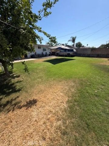 612 Townsley, Bakersfield, CA 93304