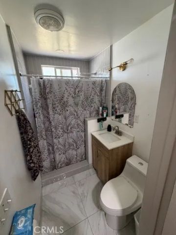 612 Townsley, Bakersfield, CA 93304