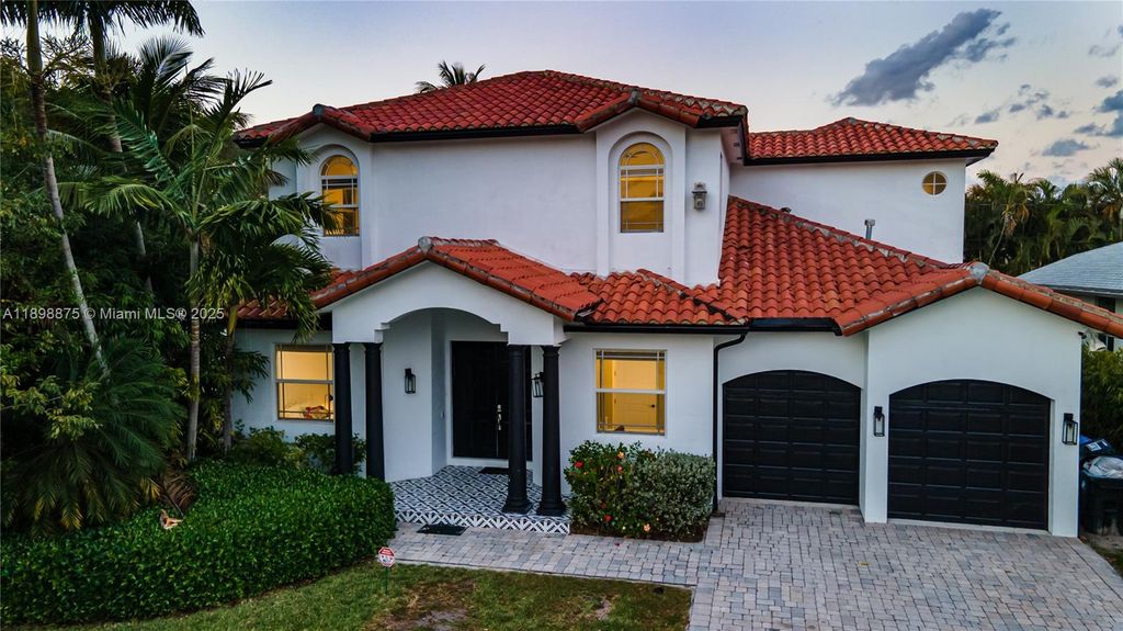 1207 SW 21st St, Fort Lauderdale, FL 33315