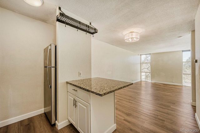 2500 S York Street 402, Denver, CO 80210