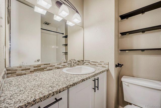 2500 S York Street 402, Denver, CO 80210