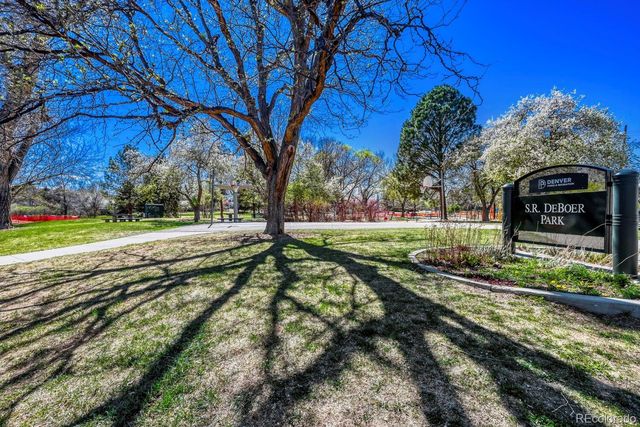 2500 S York Street 402, Denver, CO 80210