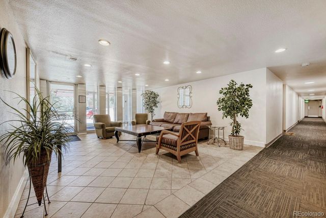 2500 S York Street 402, Denver, CO 80210