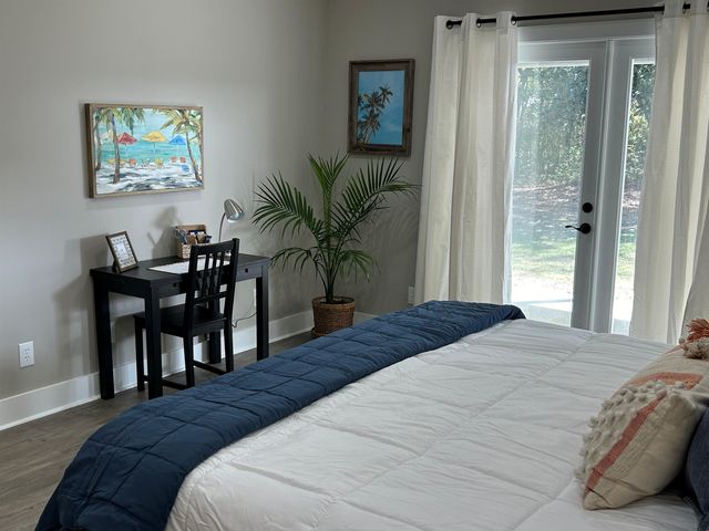 3947 Spanner Way, Murrells Inlet, SC 29576