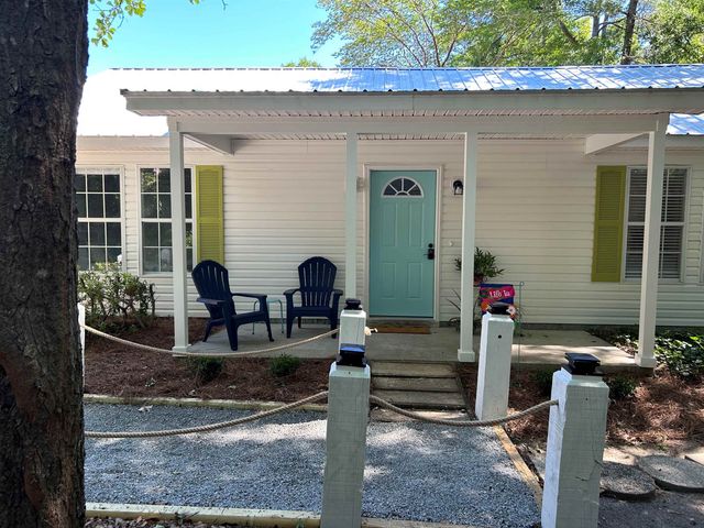 3947 Spanner Way, Murrells Inlet, SC 29576