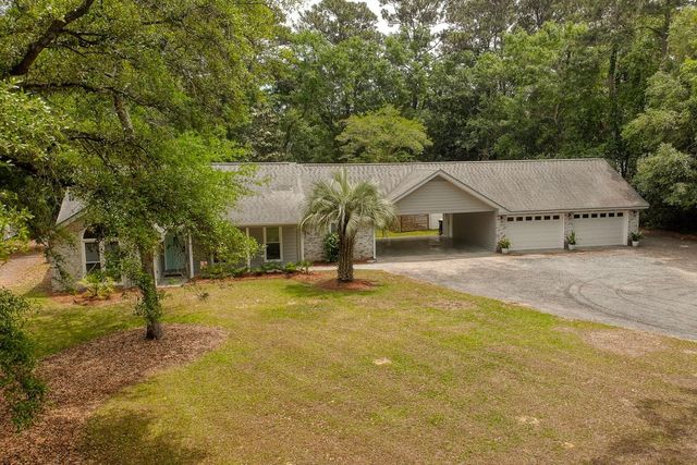 3947 Spanner Way, Murrells Inlet, SC 29576