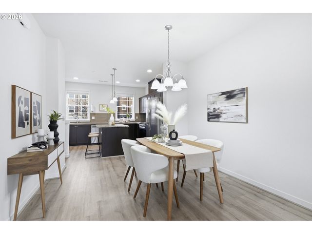 28715 Sw VILLEBOIS Dr, Wilsonville, OR 97070