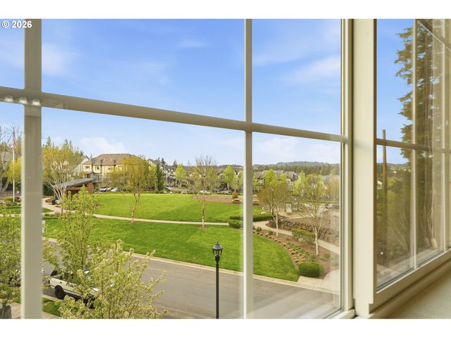 28715 Sw VILLEBOIS Dr, Wilsonville, OR 97070