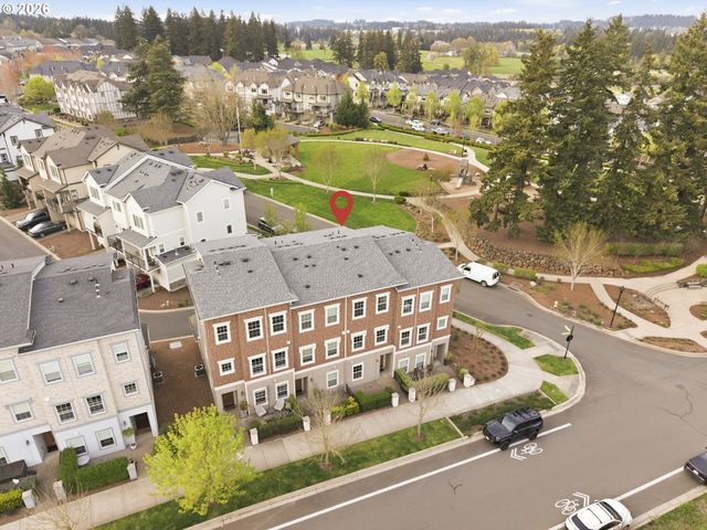 28715 Sw VILLEBOIS Dr, Wilsonville, OR 97070