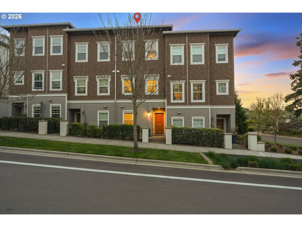 28715 Sw VILLEBOIS Dr, Wilsonville, OR 97070