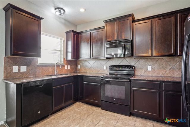 1427 Fawn Lily Drive, Temple, TX 76502