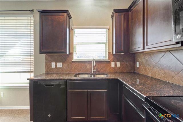 1427 Fawn Lily Drive, Temple, TX 76502