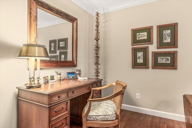 2727 S Lakeshore Drive G27, Shoreham Vllg, MI 49085