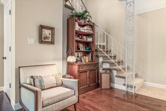 2727 S Lakeshore Drive G27, Shoreham Vllg, MI 49085