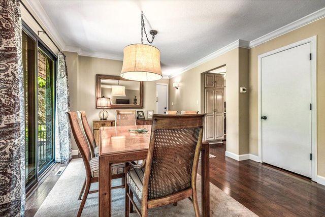 2727 S Lakeshore Drive G27, Shoreham Vllg, MI 49085