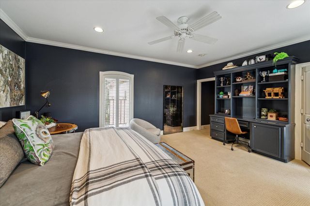 5602 Indian Circle, Houston, TX 77056