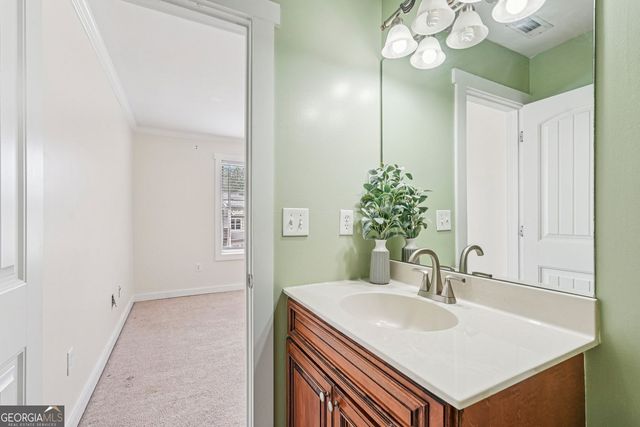 407 N Lake Drive G-4, Carrollton, GA 30117