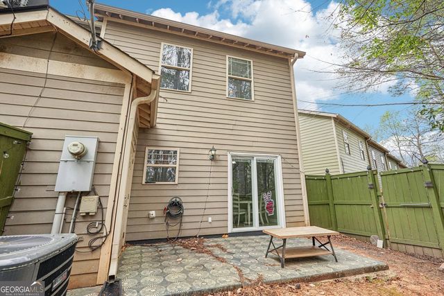 407 N Lake Drive G-4, Carrollton, GA 30117