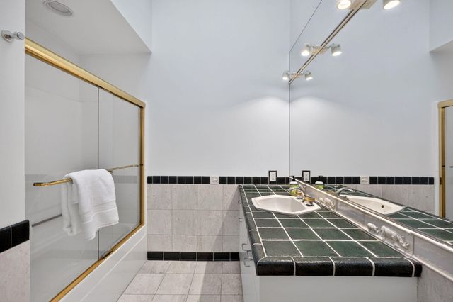 38 Indian Trail, Chatham, MA 02633