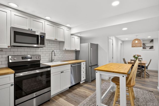 38 Indian Trail, Chatham, MA 02633