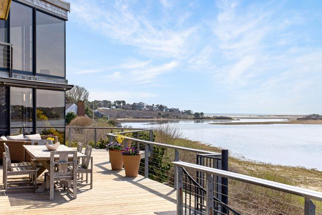 38 Indian Trail, Chatham, MA 02633