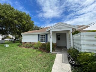 13706 SW 147th Cir Lane 16, Miami, FL 33186