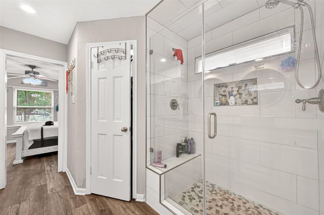 37 Windsor Drive, Conroe, TX 77304
