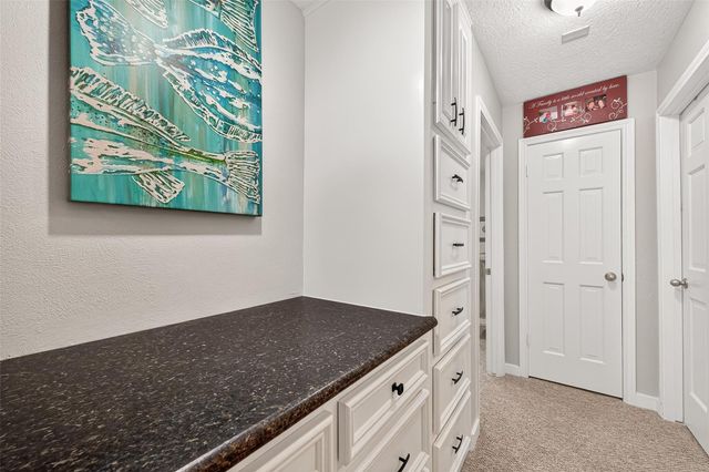 37 Windsor Drive, Conroe, TX 77304