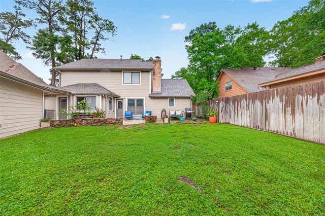 37 Windsor Drive, Conroe, TX 77304