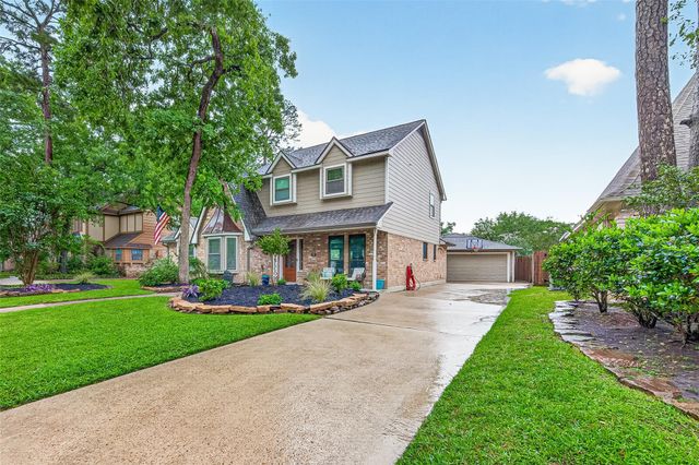 37 Windsor Drive, Conroe, TX 77304