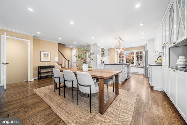 29 N OAKLAND ST, Arlington, VA 22203