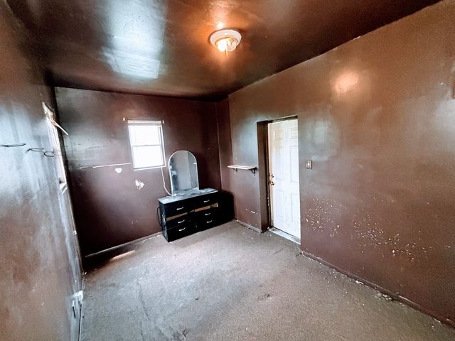 4036 W Lexington Street, Chicago, IL 60624