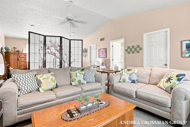 459 Summer Grove Drive, Douglas, MI 49406