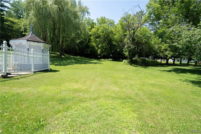 12 Brookside Drive, German Flatts, NY 13407