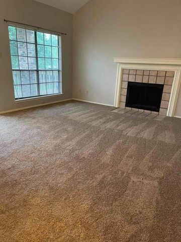 3110 Devonshire Drive 216, Plano, TX 75075