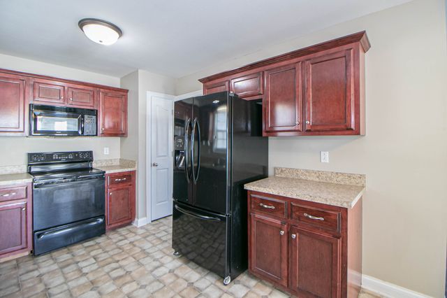 3740 Cindy Jo Dr, N, Clarksville, TN 37040