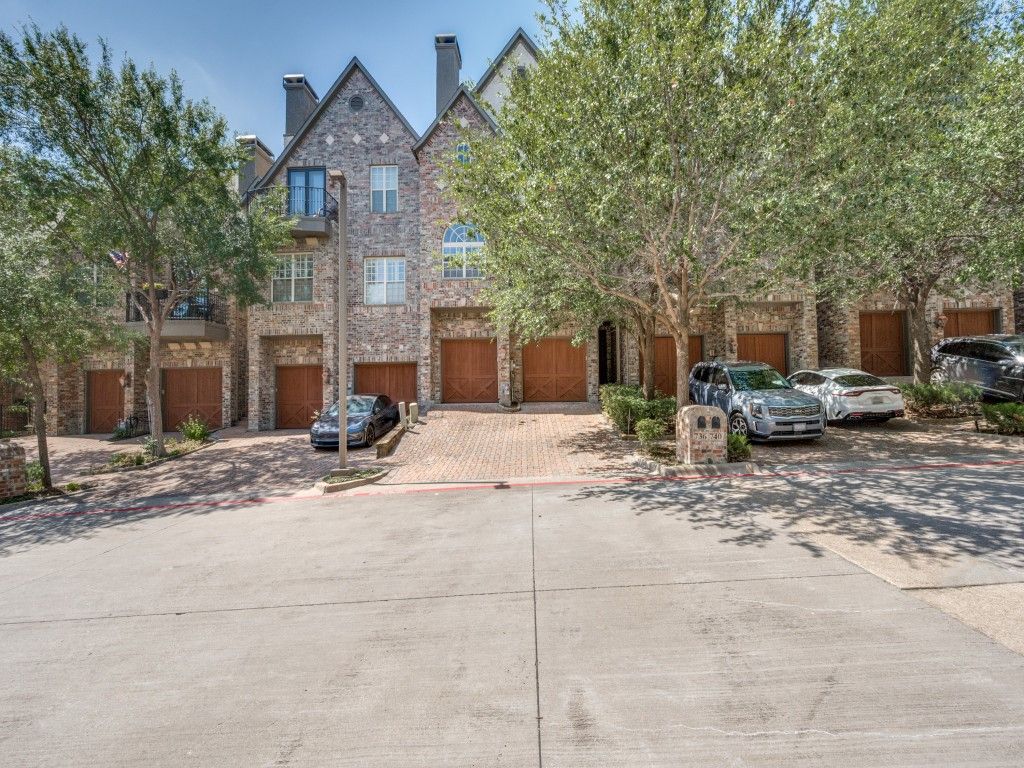 736 Rockingham Drive, Irving, TX 75063