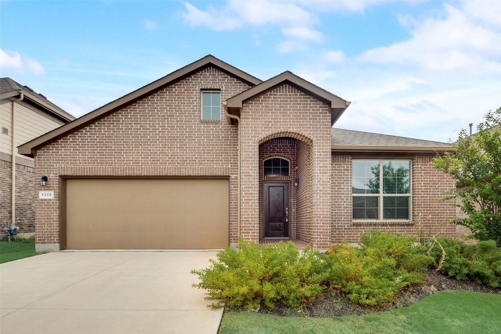 1308 Canary Lane, Argyle, TX 76226