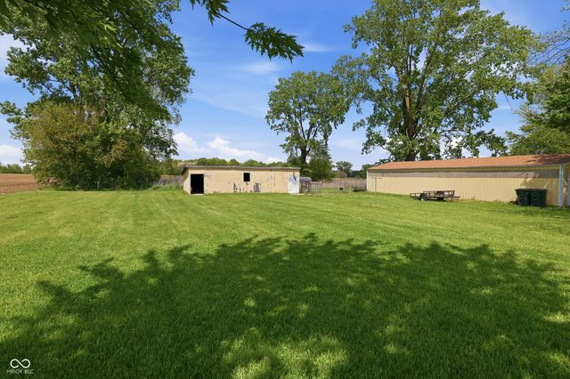 2406 E County Road 250 N, Danville, IN 46122