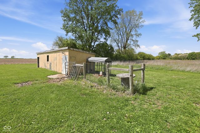 2406 E County Road 250 N, Danville, IN 46122