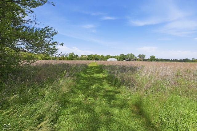 2406 E County Road 250 N, Danville, IN 46122