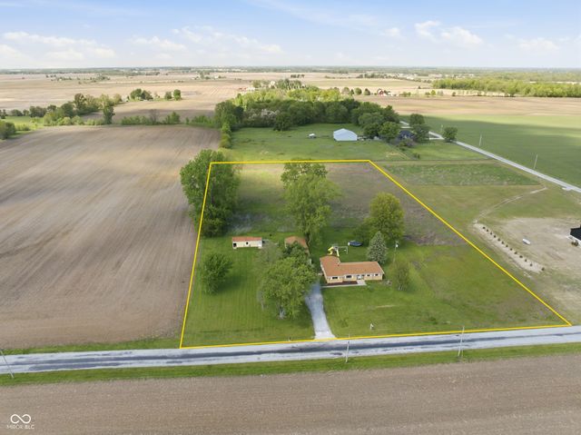 2406 E County Road 250 N, Danville, IN 46122