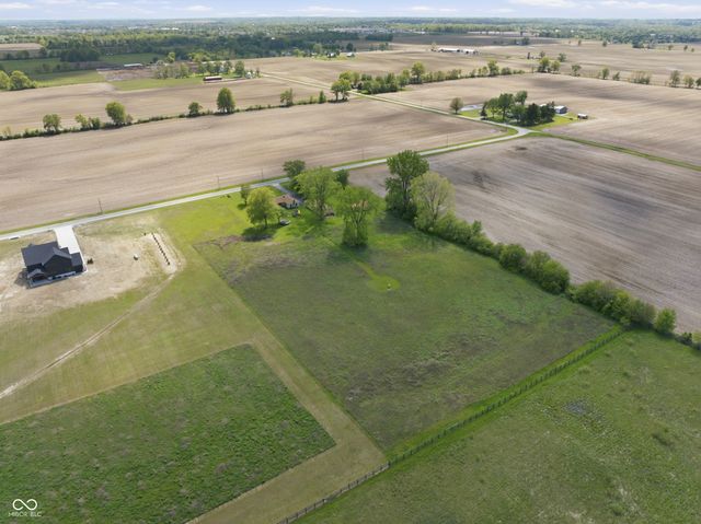 2406 E County Road 250 N, Danville, IN 46122