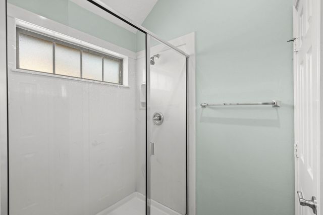 2616 Apache Street, League City, TX 77573