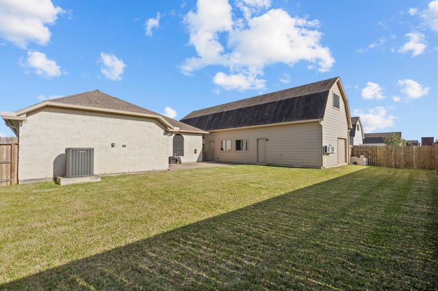 2616 Apache Street, League City, TX 77573