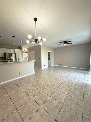 3258 NW 32nd Ter, Oakland Park, FL 33309