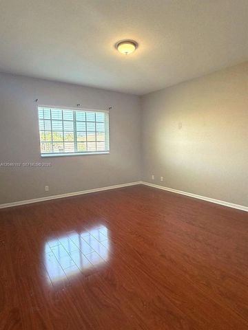 3258 NW 32nd Ter, Oakland Park, FL 33309