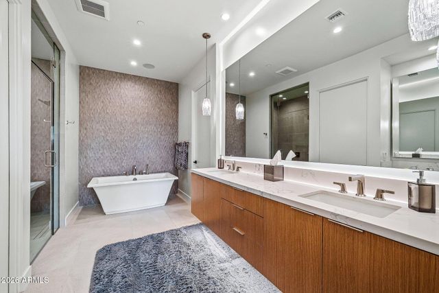 37200 N CAVE CREEK Road 1119, Scottsdale, AZ 85262